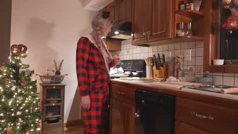 Lilith Eden  sometimes Eve online show from 12/14/24, 02:34