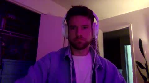 Dr. Love online show from 09/16/25, 11:33