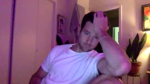 Dr. Love online show from 11/21/25, 01:26