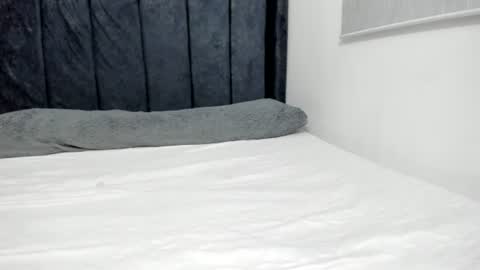 tara__ online show from 06/22/26, 03:25