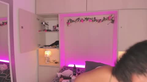  T A R A  online show from 09/27/25, 04:17