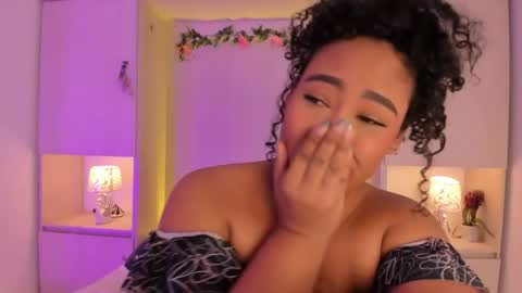  T A R A  online show from 04/25/26, 04:37