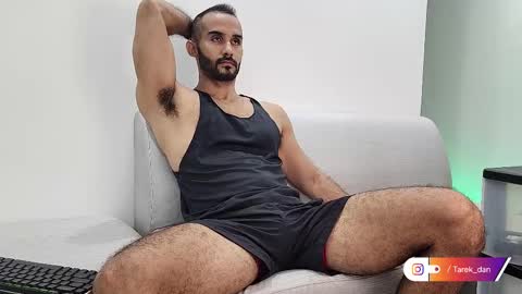 Snapshot of tarek_dan chatting on 03/07/25, 10:24 Tarek online show from 03/07/25, 10:24