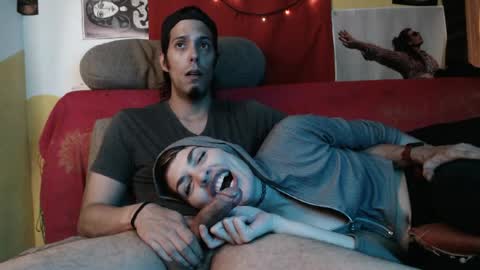 T  J   online show from 04/02/26, 07:44