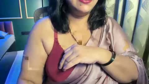 Snapshot of tarivishu23 chatting on 03/21/26, 12:32 tarivishu23 online show from 03/21/26, 12:32