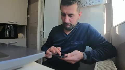 Snapshot of tarkan198 chatting on 01/14/25, 10:27 tarkan198 online show from 01/14/25, 10:27