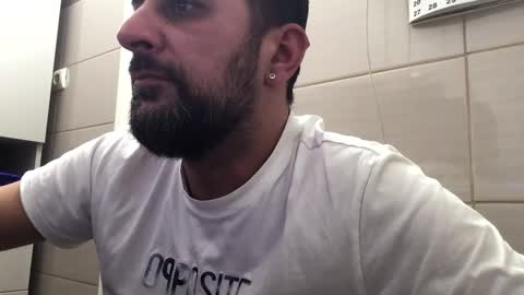 Snapshot of tarkan198 chatting on 01/18/25, 03:49 tarkan198 online show from 01/18/25, 03:49