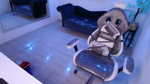 Tarly  online show from 11/17/25, 07:41