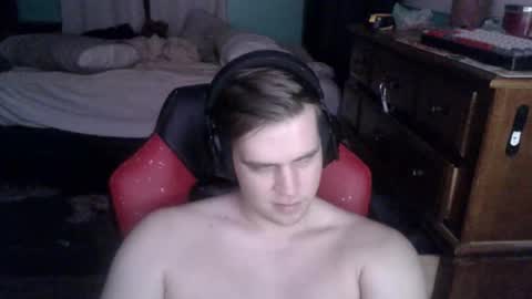 Snapshot of tarus333 chatting on 11/14/25, 03:49 tarus333 online show from 11/14/25, 03:49