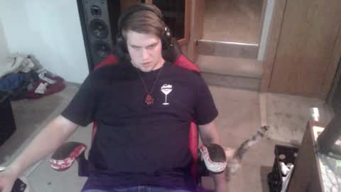 Snapshot of tarus333 chatting on 11/20/25, 06:57 tarus333 online show from 11/20/25, 06:57