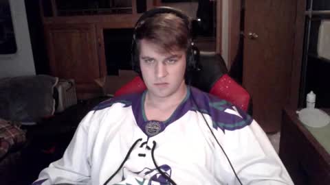 Snapshot of tarus333 chatting on 01/06/26, 12:14 tarus333 online show from 01/06/26, 12:14