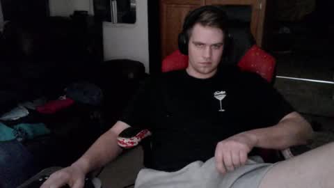 Snapshot of tarus333 chatting on 03/09/26, 03:32 tarus333 online show from 03/09/26, 03:32