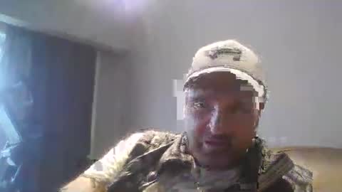 Snapshot of tarzeny77 chatting on 11/20/25, 06:29 tarzeny77 online show from 11/20/25, 06:29