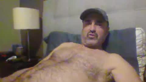 Snapshot of tarzeny77 chatting on 03/31/26, 01:29 tarzeny77 online show from 03/31/26, 01:29