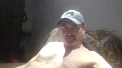 Snapshot of tarzeny77 chatting on 04/01/26, 02:23 tarzeny77 online show from 04/01/26, 02:23