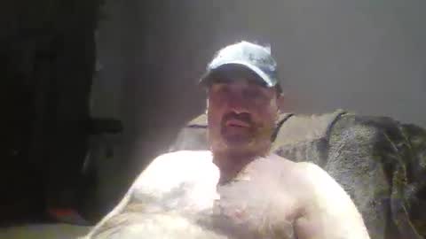 Snapshot of tarzeny77 chatting on 04/12/26, 01:54 tarzeny77 online show from 04/12/26, 01:54