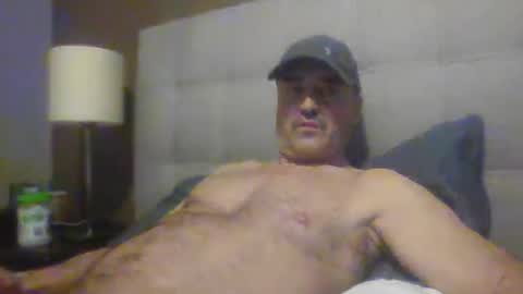 Snapshot of tarzeny77 chatting on 04/12/26, 04:56 tarzeny77 online show from 04/12/26, 04:56