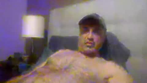 Snapshot of tarzeny77 chatting on 05/23/26, 03:56 tarzeny77 online show from 05/23/26, 03:56