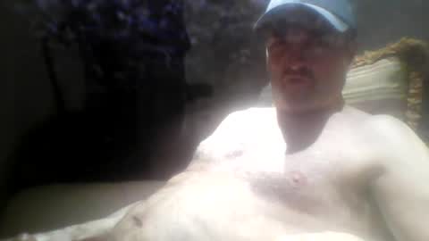 Snapshot of tarzeny77 chatting on 06/20/26, 01:52 tarzeny77 online show from 06/20/26, 01:52