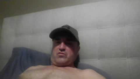 Snapshot of tarzeny77 chatting on 07/19/26, 06:00 tarzeny77 online show from 07/19/26, 06:00