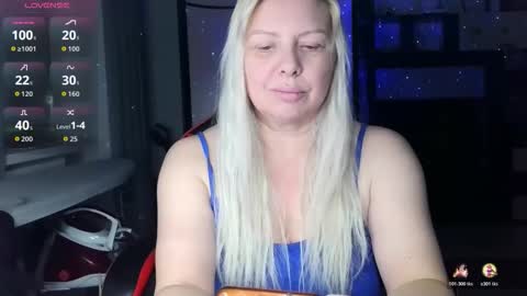 Tasha  Moon online show from 12/03/25, 06:28