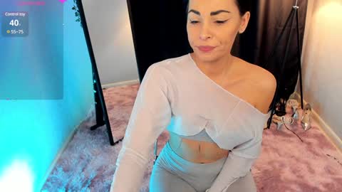 Tasha online show from 12/15/24, 09:31