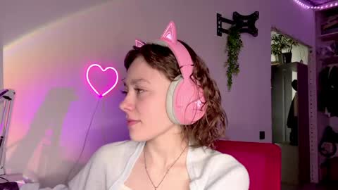 Darlin online show from 05/11/26, 10:18