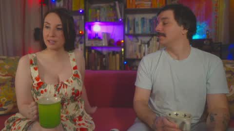 Snapshot of task_manager chatting on 01/17/26, 09:36 Vivian Clark online show from 01/17/26, 09:36