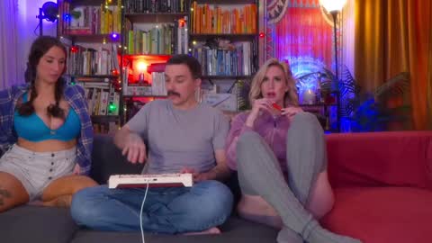 Snapshot of task_manager chatting on 03/01/26, 04:31 Vivian Clark online show from 03/01/26, 04:31