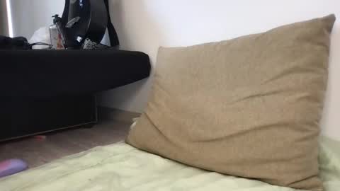 Snapshot of tasteithorny chatting on 01/10/25, 07:57 tasteithorny online show from 01/10/25, 07:57