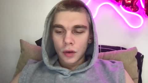 Snapshot of tasteithorny chatting on 01/23/25, 08:25 tasteithorny online show from 01/23/25, 08:25