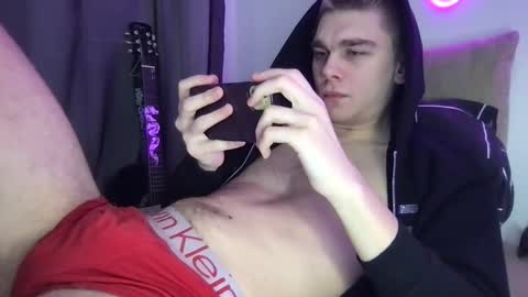 Snapshot of tasteithorny chatting on 02/02/25, 05:21 tasteithorny online show from 02/02/25, 05:21