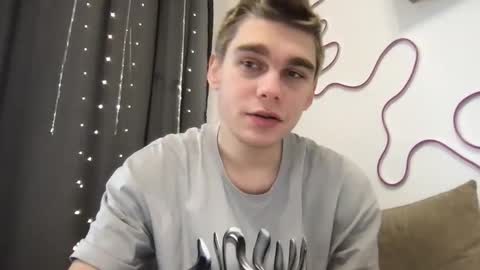 Snapshot of tasteithorny chatting on 02/23/25, 11:55 tasteithorny online show from 02/23/25, 11:55