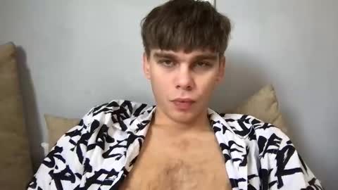 Snapshot of tasteithorny chatting on 10/06/25, 06:11 tasteithorny online show from 10/06/25, 06:11