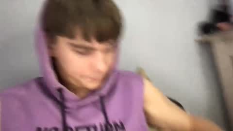 Snapshot of tasteithorny chatting on 10/14/25, 05:41 tasteithorny online show from 10/14/25, 05:41