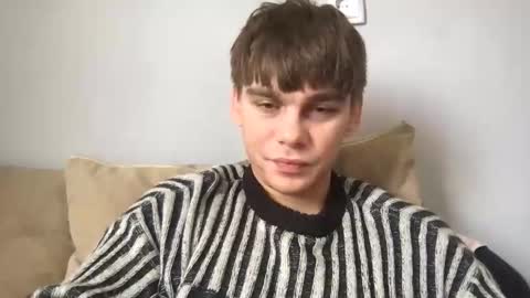 Snapshot of tasteithorny chatting on 10/17/25, 08:28 tasteithorny online show from 10/17/25, 08:28