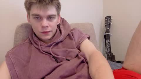tasteithorny online show from 05/13/26, 07:39