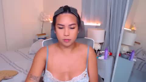 Snapshot of tasteofinnocence chatting on 04/15/26, 05:36 Miss Tati online show from 04/15/26, 05:36