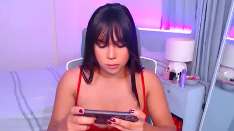 Snapshot of tasteofinnocence chatting on 04/16/26, 06:09 Miss Tati online show from 04/16/26, 06:09