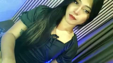 Snapshot of tasteofinnocent69 chatting on 11/16/25, 02:50 online show from 11/16/25, 02:50