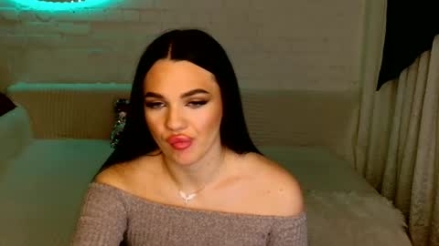 tasty_babyy online show from 12/06/24, 07:45