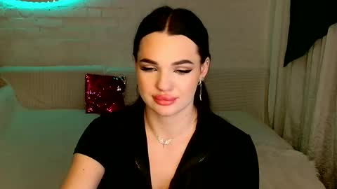 tasty_babyy online show from 03/06/25, 12:10