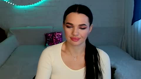 tasty_babyy online show from 10/23/25, 12:04