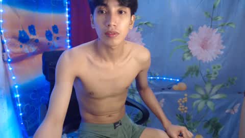 Snapshot of tastylicious_kim chatting on 02/26/25, 02:14 Ask me online show from 02/26/25, 02:14