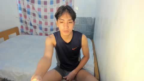 Snapshot of tastylicious_kim chatting on 11/12/25, 03:51 Ask me online show from 11/12/25, 03:51