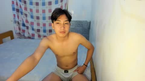 Snapshot of tastylicious_kim chatting on 03/14/26, 05:57 Ask me online show from 03/14/26, 05:57