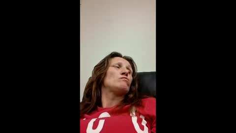 tastypeach6989 online show from 04/10/26, 03:06