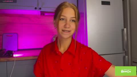 Snapshot of tastyvinni chatting on 07/08/26, 10:31 Veni online show from 07/08/26, 10:31