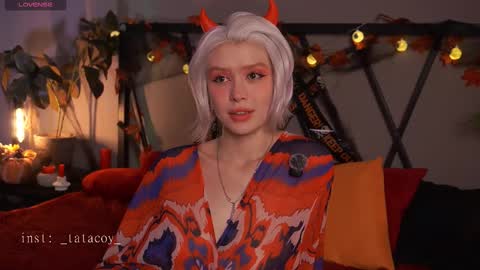 Snapshot of tatacoy chatting on 10/26/25, 01:17 TataCoy online show from 10/26/25, 01:17