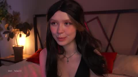 Snapshot of tatacoy chatting on 12/14/25, 04:23 TataCoy online show from 12/14/25, 04:23